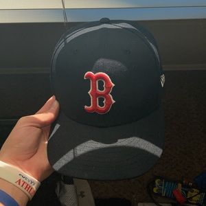 Boston Redsox Fitted Hat. Size: 7 3/8